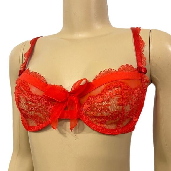 Victoria’s Secret Designer Collection unlined demi floral lace / mesh bra Red - Picture 5 of 5